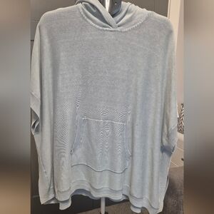 Barefoot Dreams Sunbleached Cotton Poncho - Wash Denim, One Size, NWT